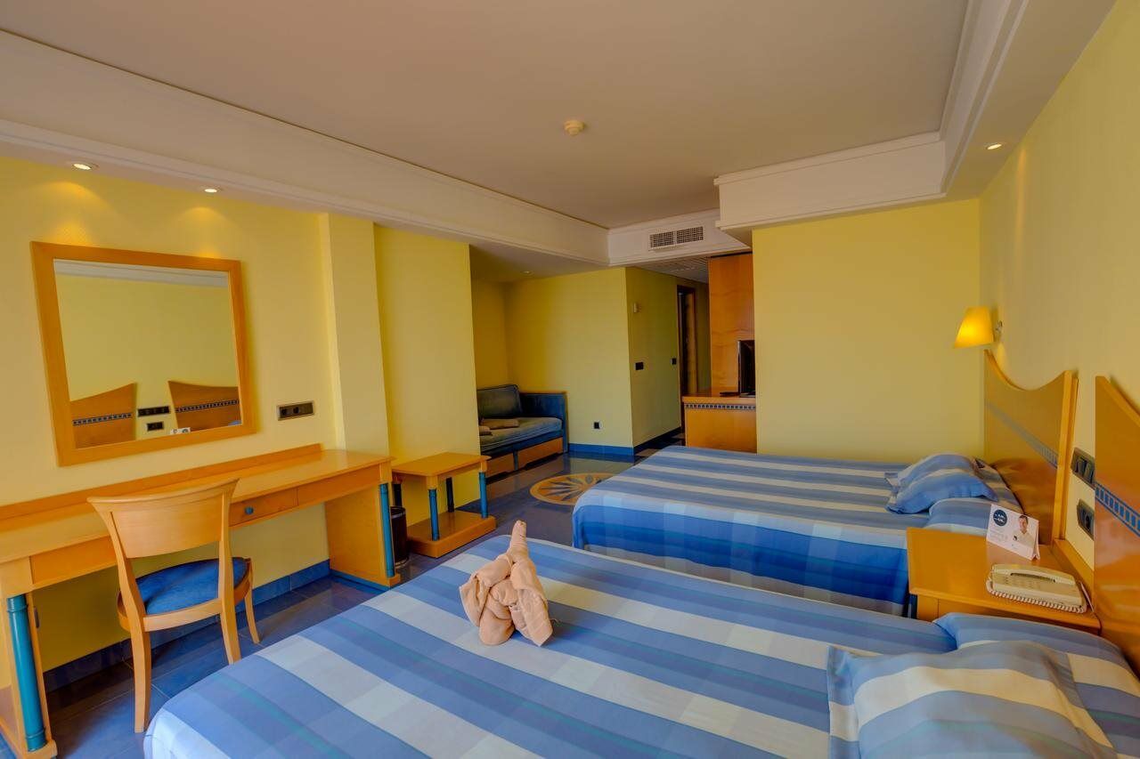 Sbh Crystal Beach Hotel & Suites - Adults Only Κόστα Κάλμα Εξωτερικό φωτογραφία
